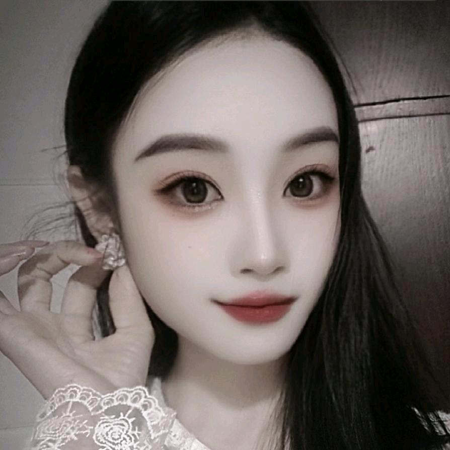 化妆师玲微