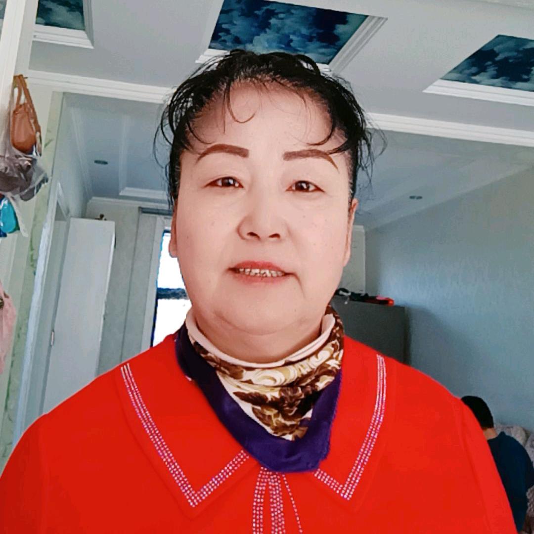 凤姐（早8：30）开播，周日休息