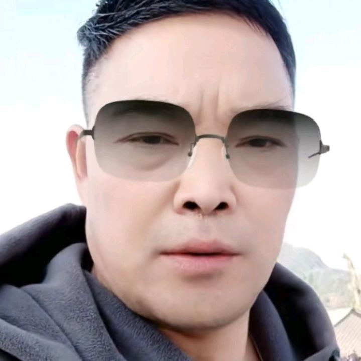 啊周