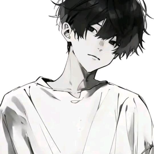 童童.