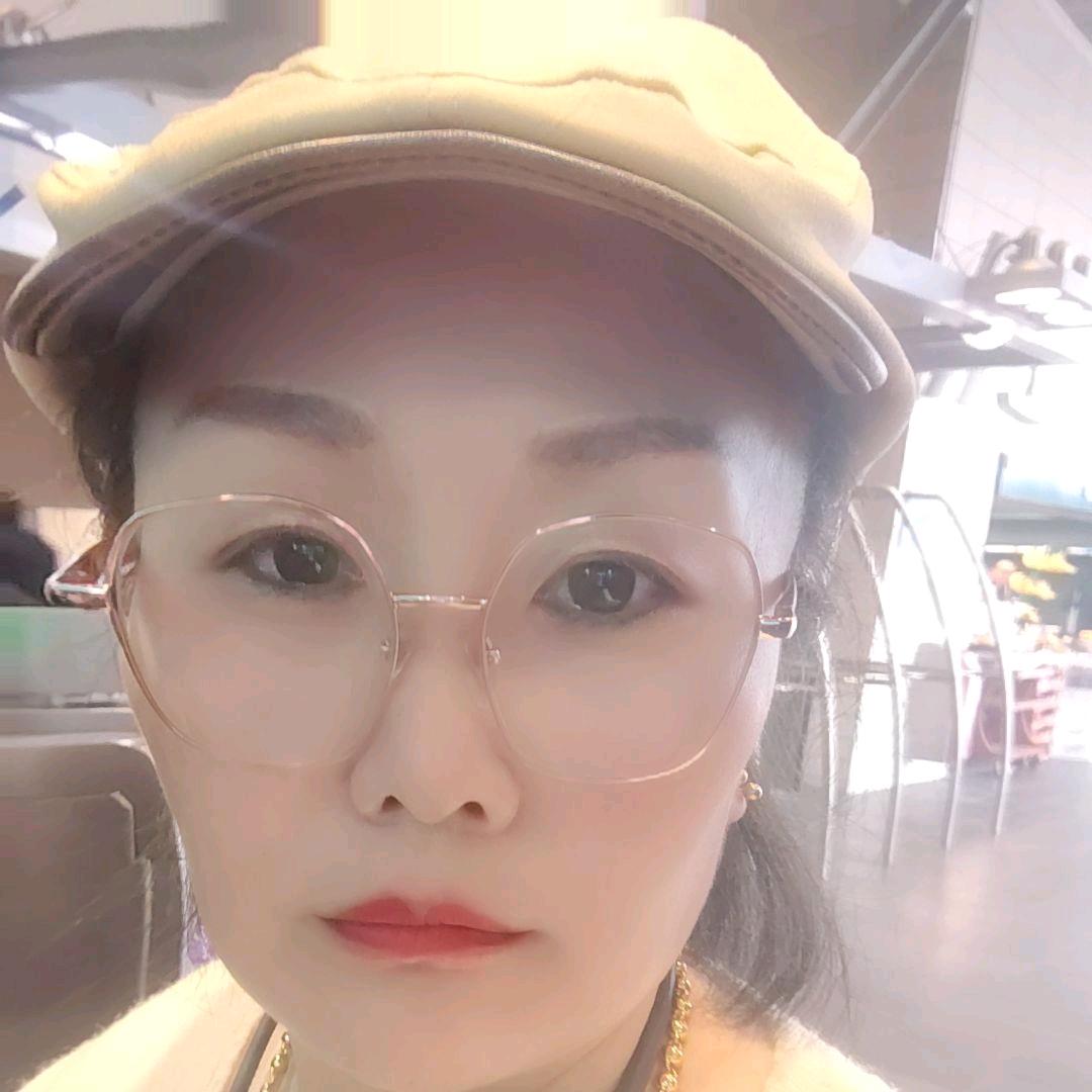 莱芜玲姐在巴黎