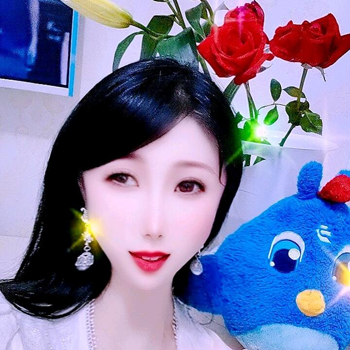 🍒🍷嫣然∽∽一笑🍑