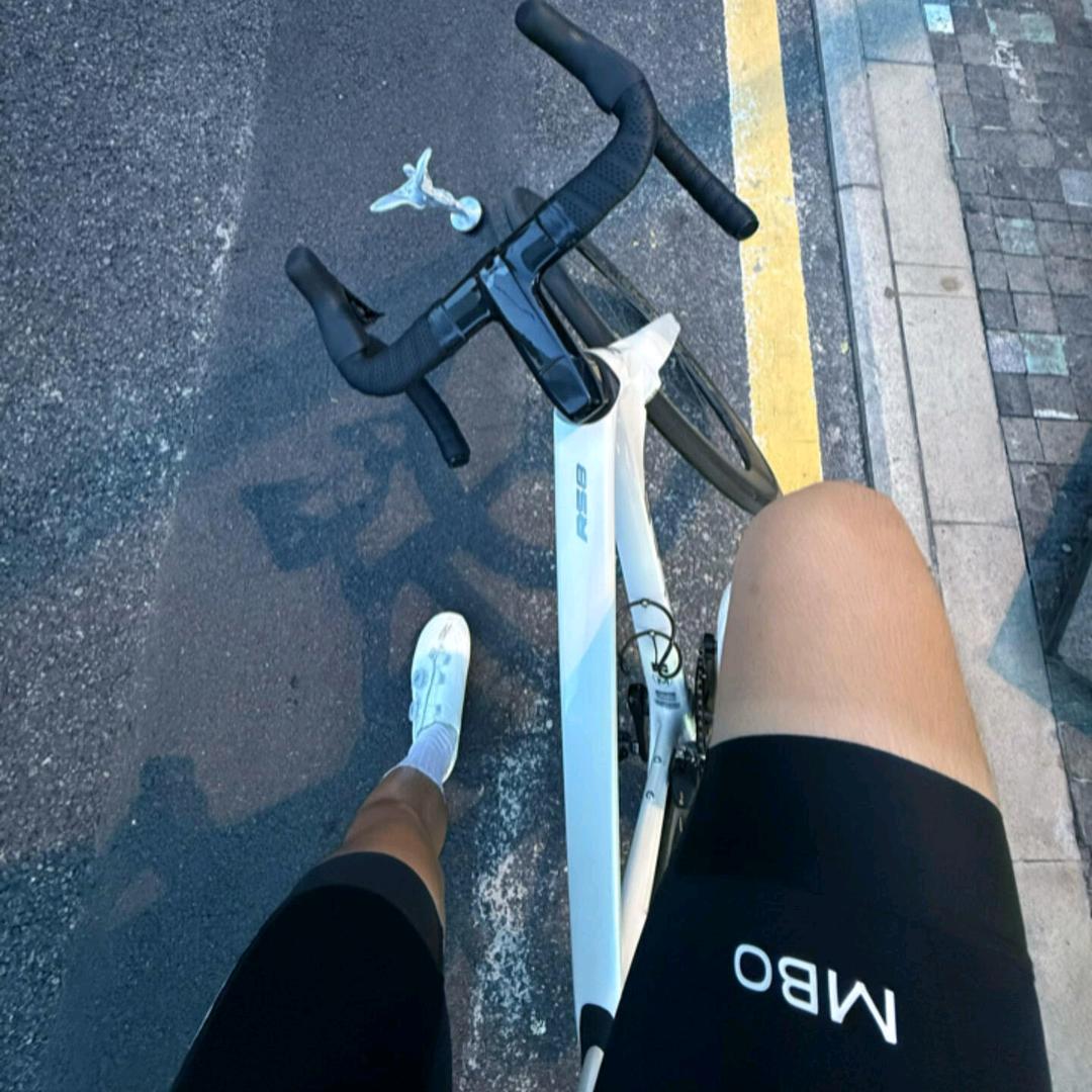 自渡🙈