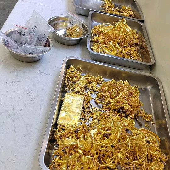驻马店三毛黄金名品汇（腾露）