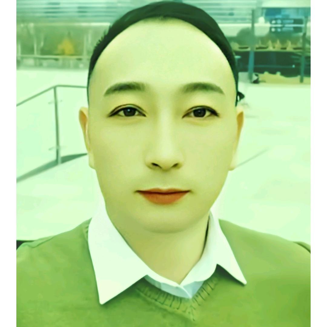 风中赶月人