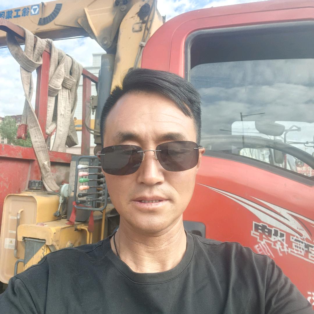 3.2的随车吊