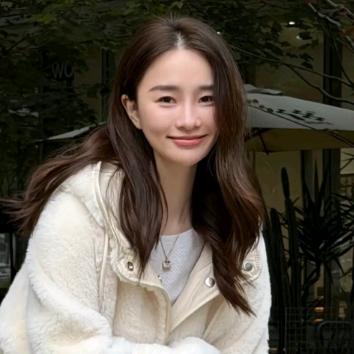 🌸邱莹莹-穿搭日记