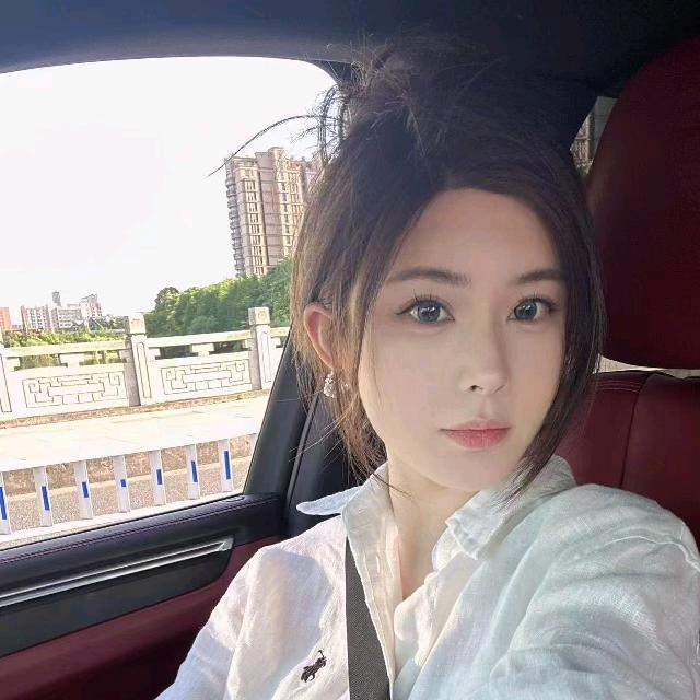 啊双ASfo日常穿搭