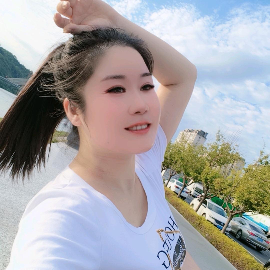 哎佯佯朋友圈(封心)🌹🌹