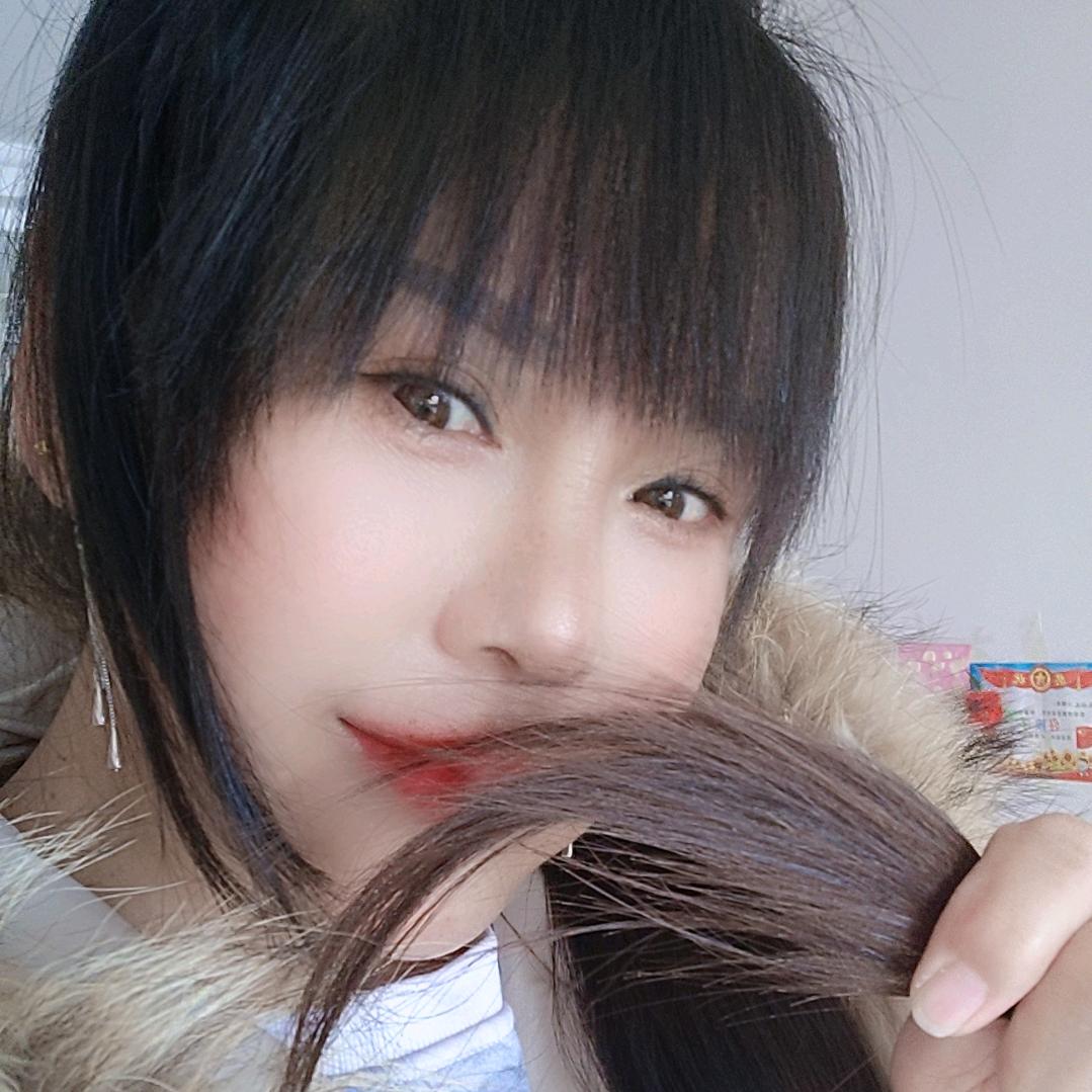 秋莹