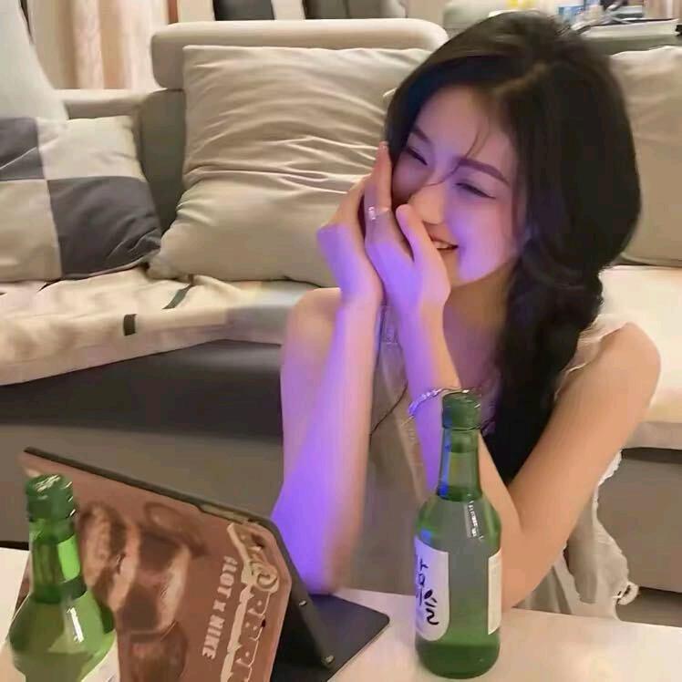 悦悦妹妹。