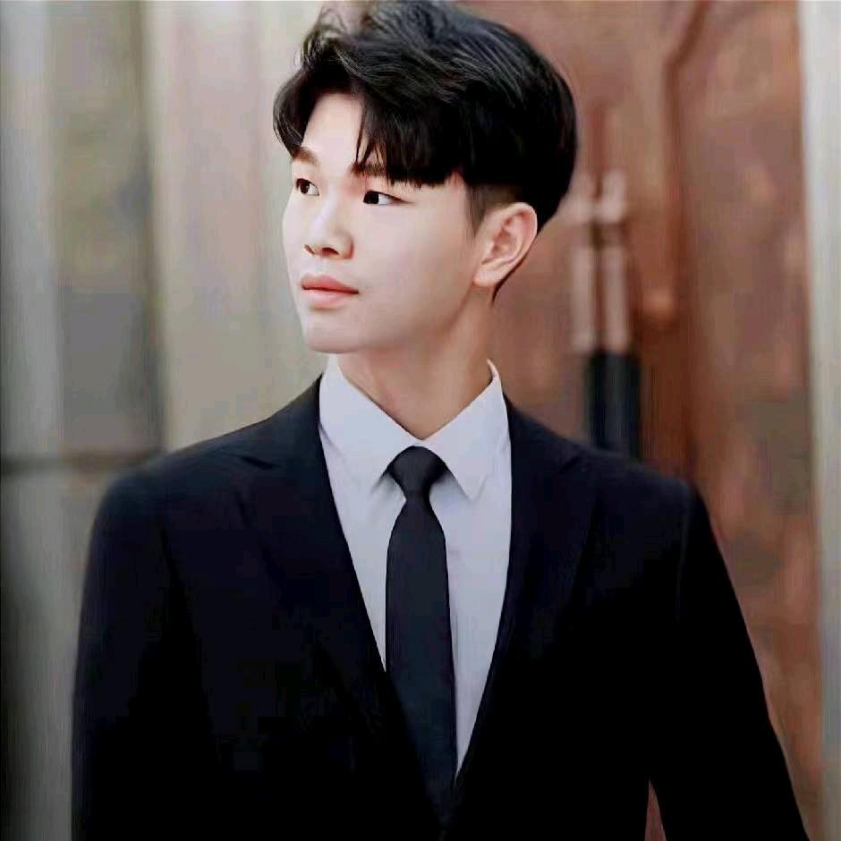 李少龙(婚姻法律,情感)