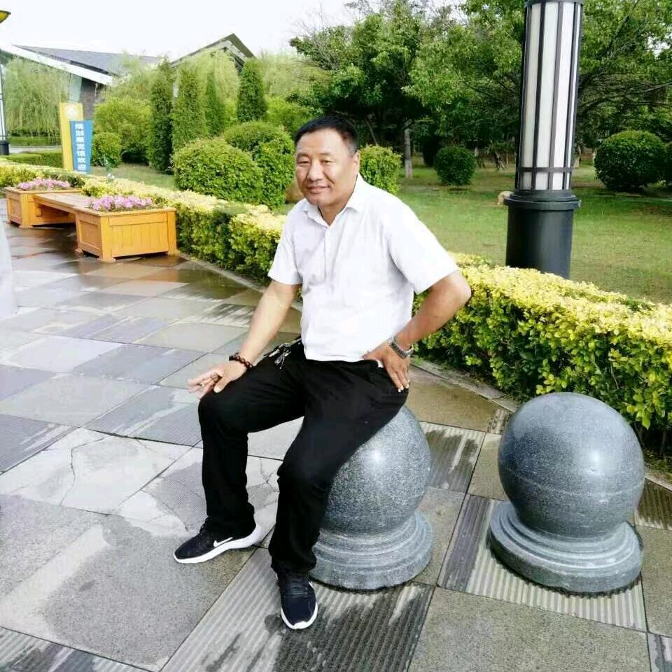 贴心人黑哥