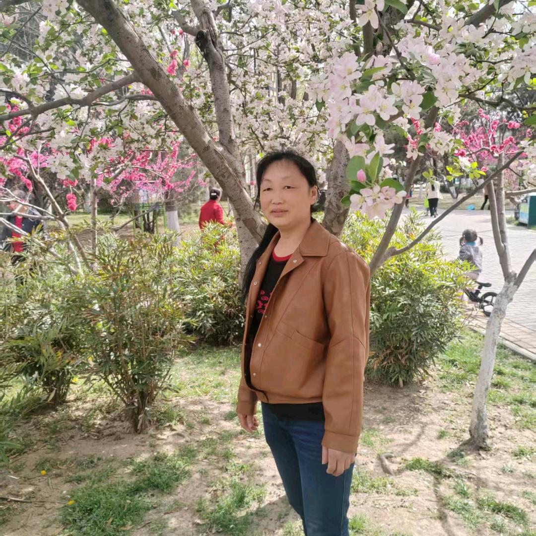 红姐（开播时间18：40)
