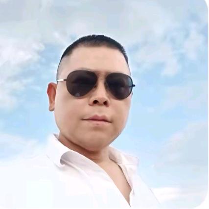 沙漠孤狼/.