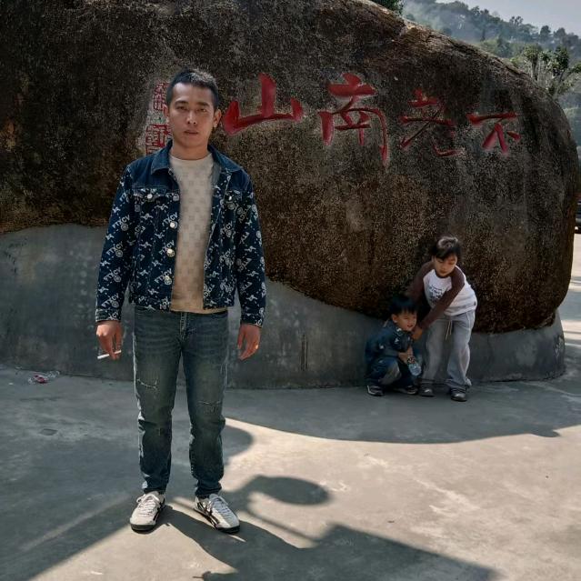 老莫想吃鱼🐟