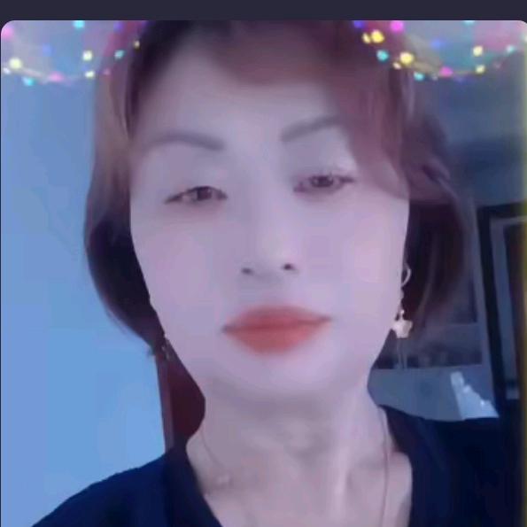 黄美媚