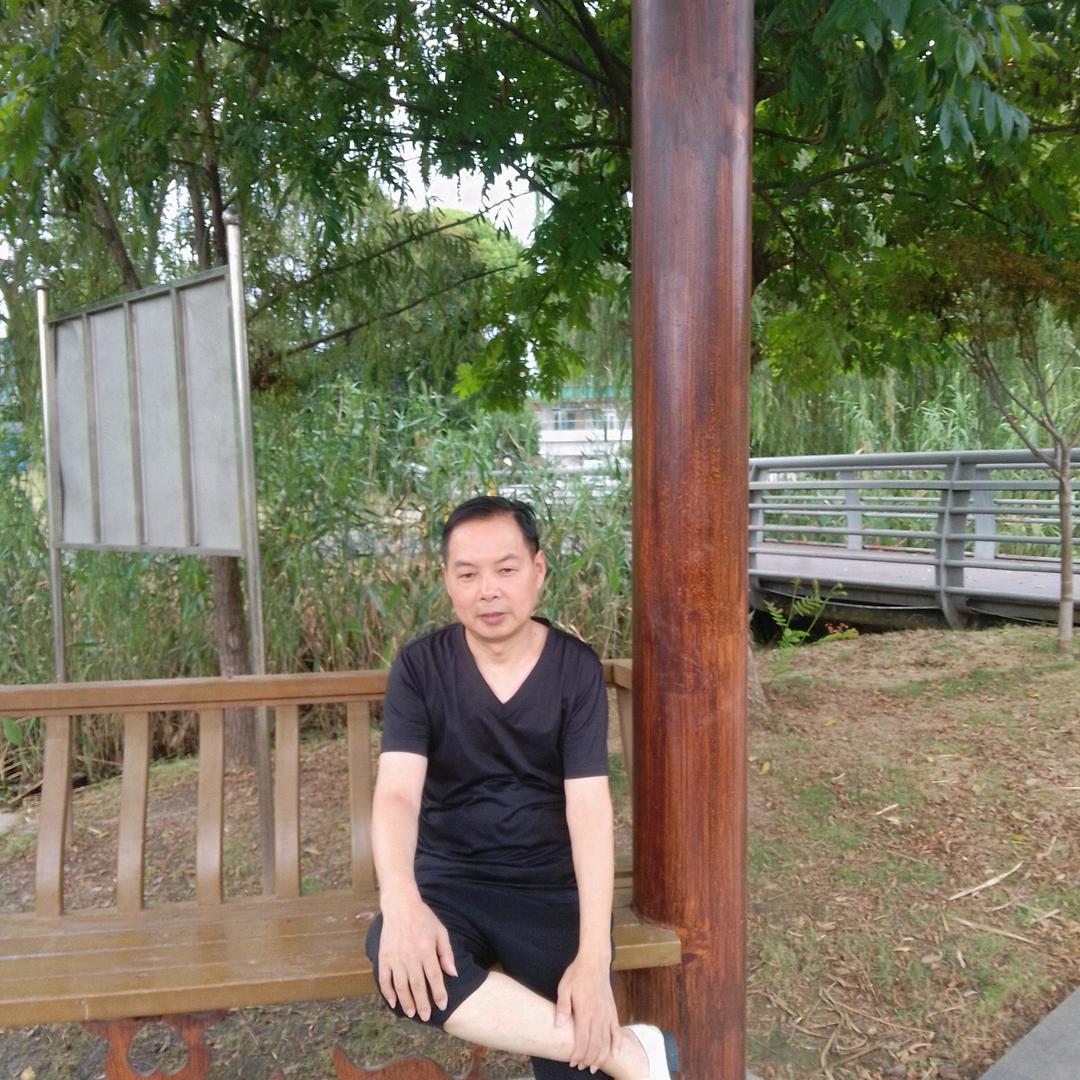 凯金高级定制服装
