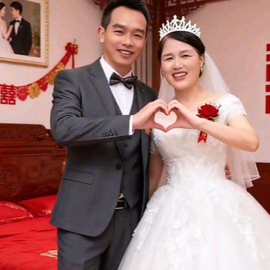 鼠牛情缘(二婚夫妻)