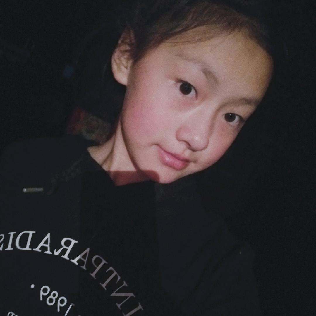 是你的小妮😘