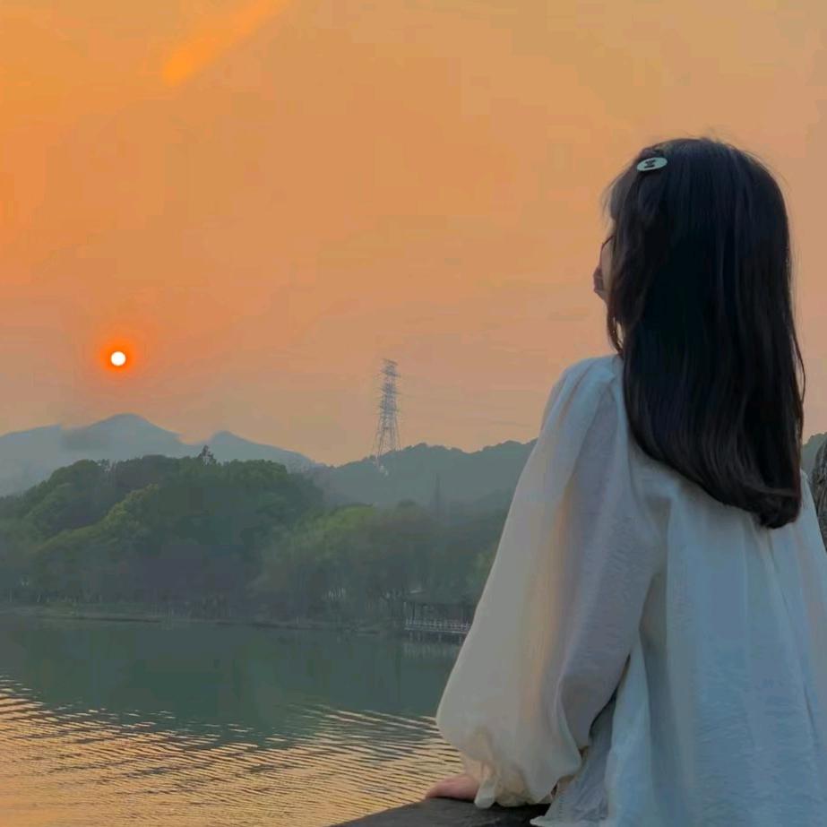莹莲