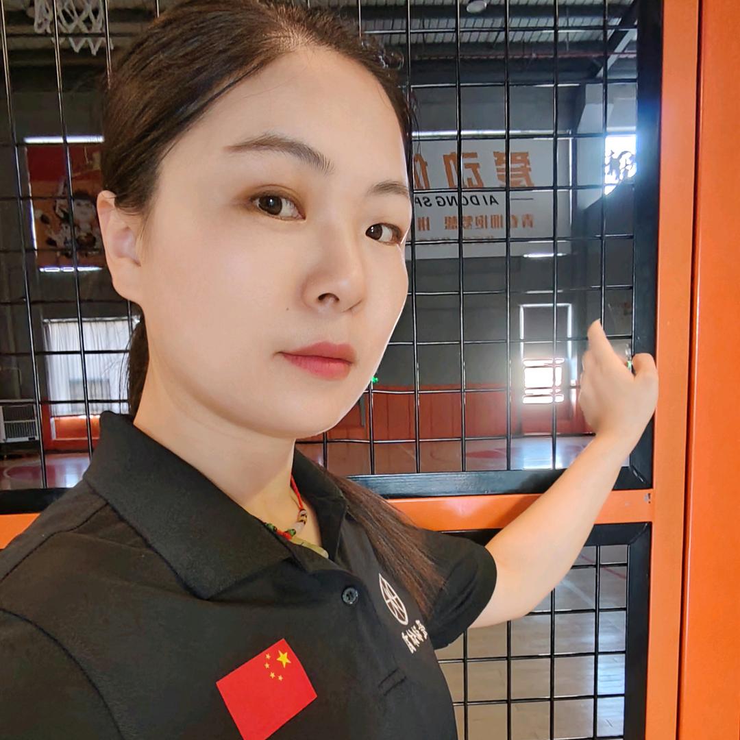 爱动体育馆前台🏀