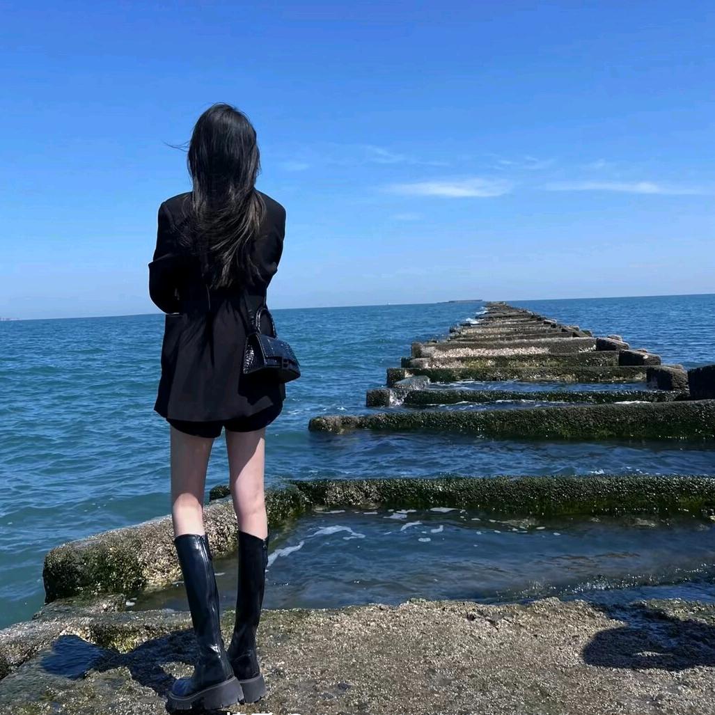 sea.