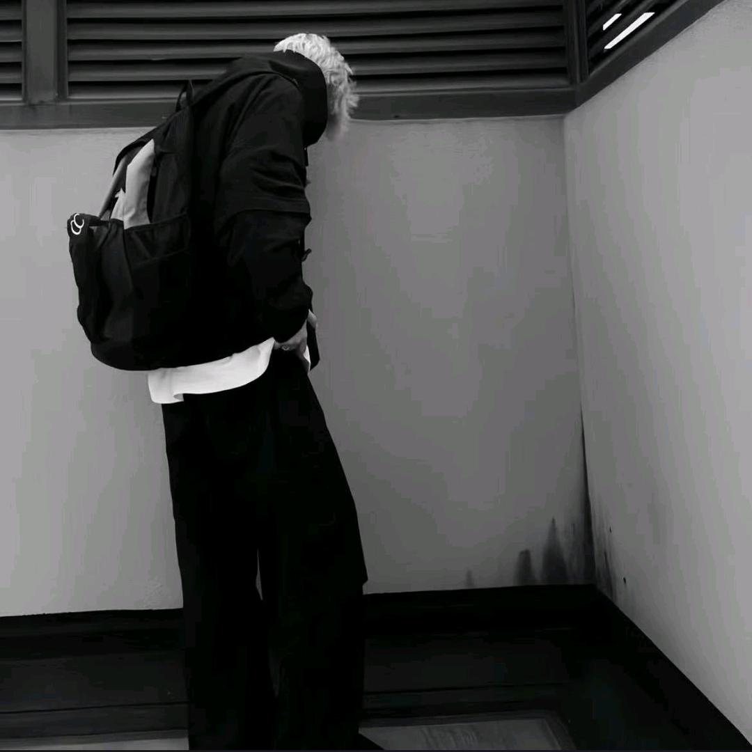 凛月又卡痰了