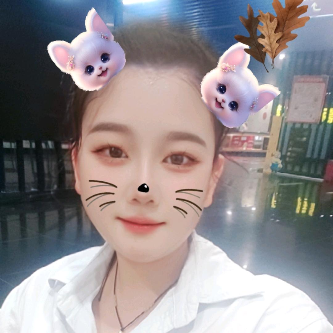 快不快乐都要微笑😊