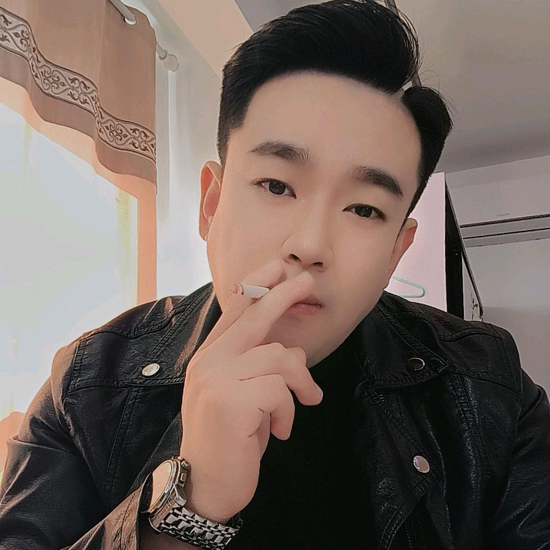 ᝰꫛ倚楼听风雨