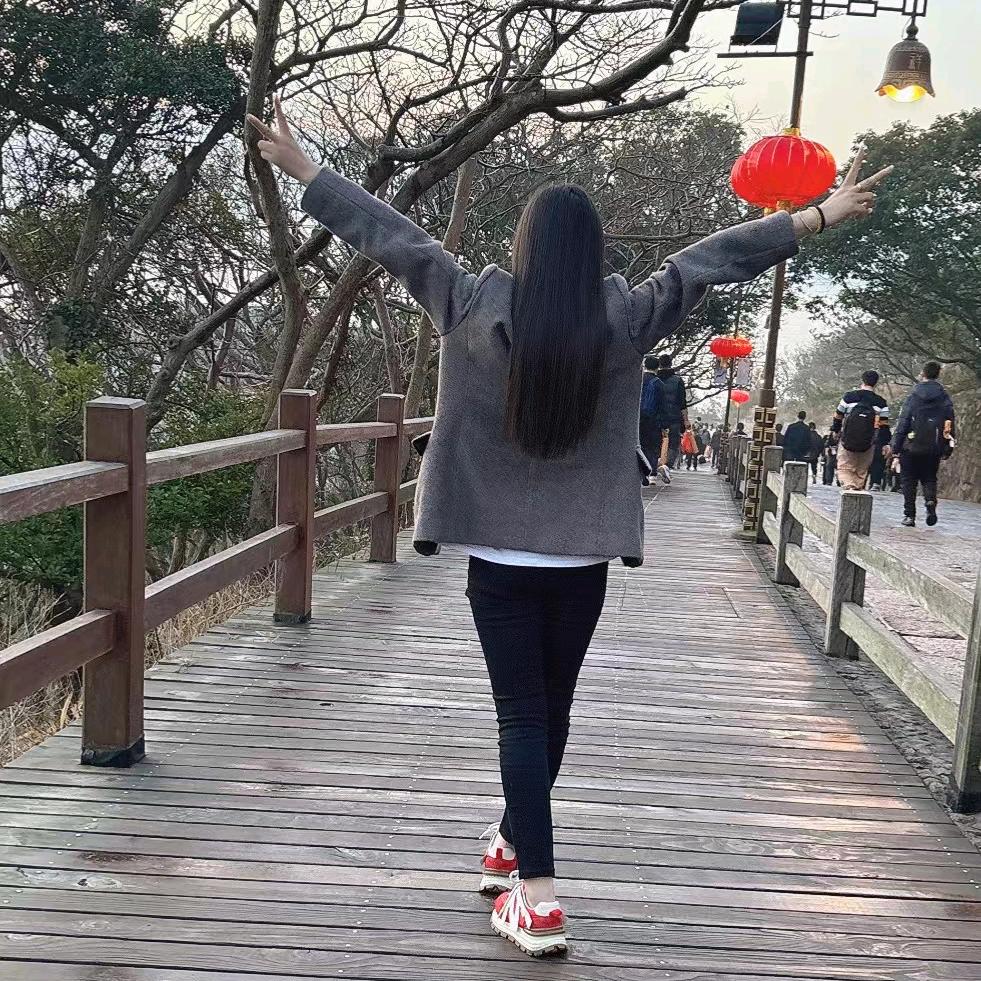 宏森木饰面碳晶板工厂