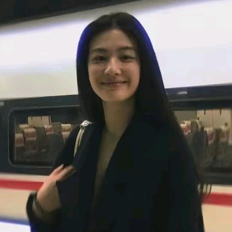 一点点.