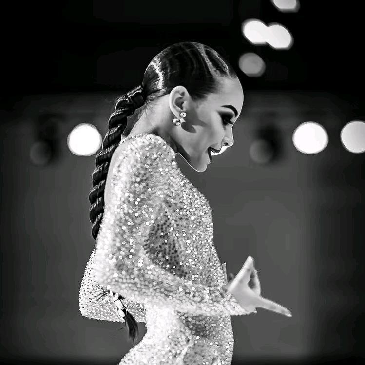 绵阳爱丽斯拉丁舞