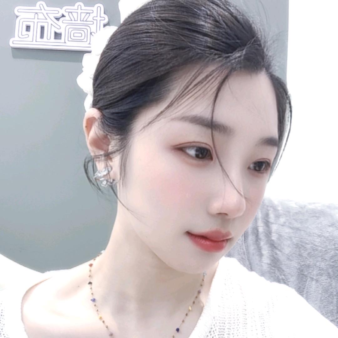 伊꧔ꦿ້໌࿐