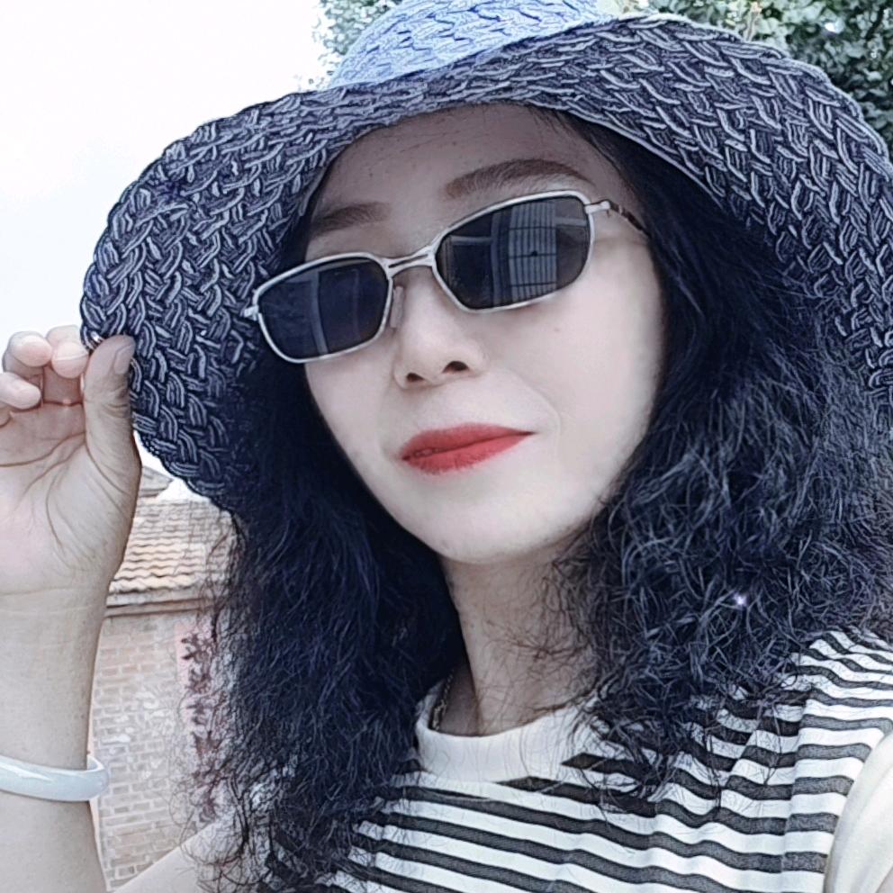 淡菊如烟🌺🌺🔥