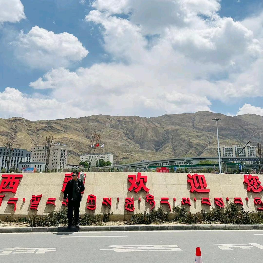 富宇高压干粉压球机设备