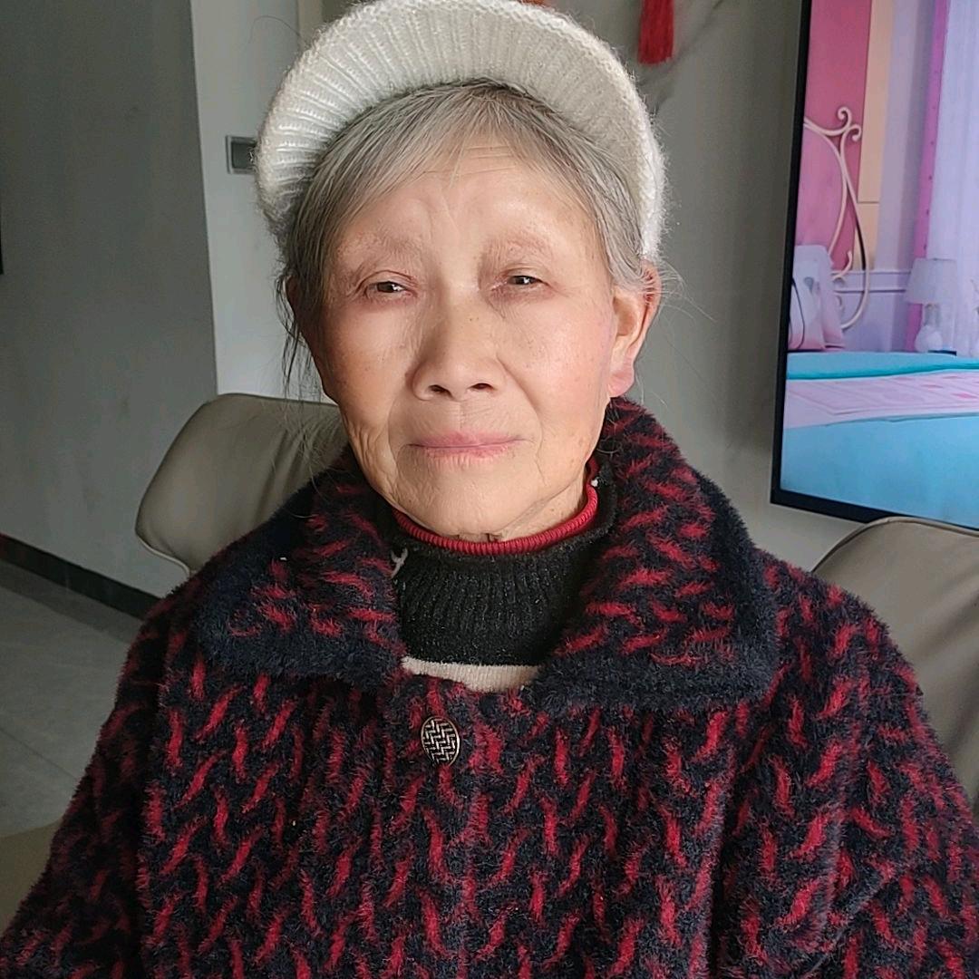 郑奶奶（首播）