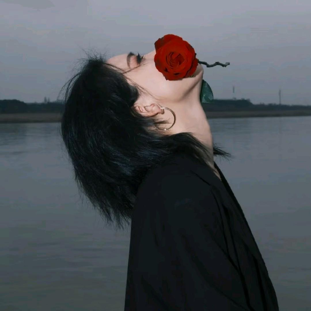Y~