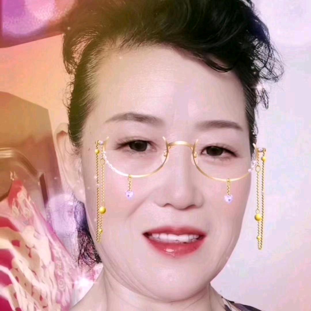 张大姐。