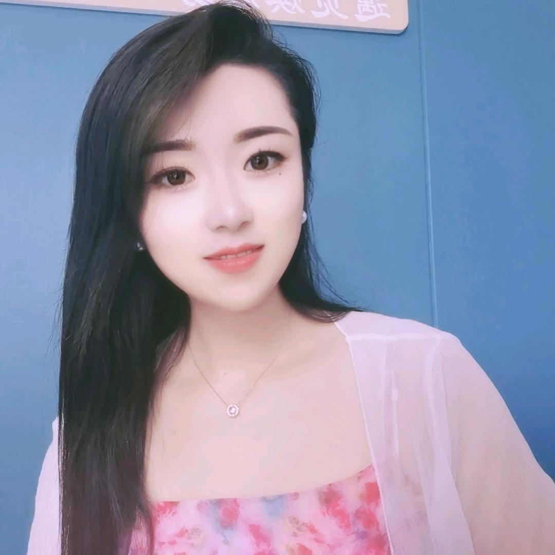 蝴蝶飞飞
