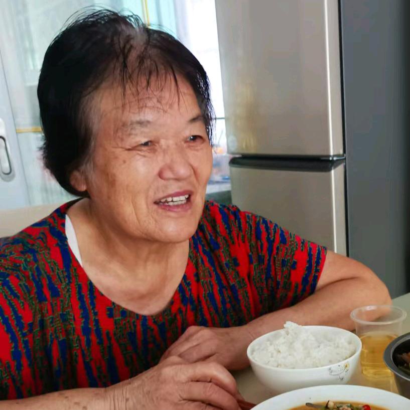 媒婆黄大妈