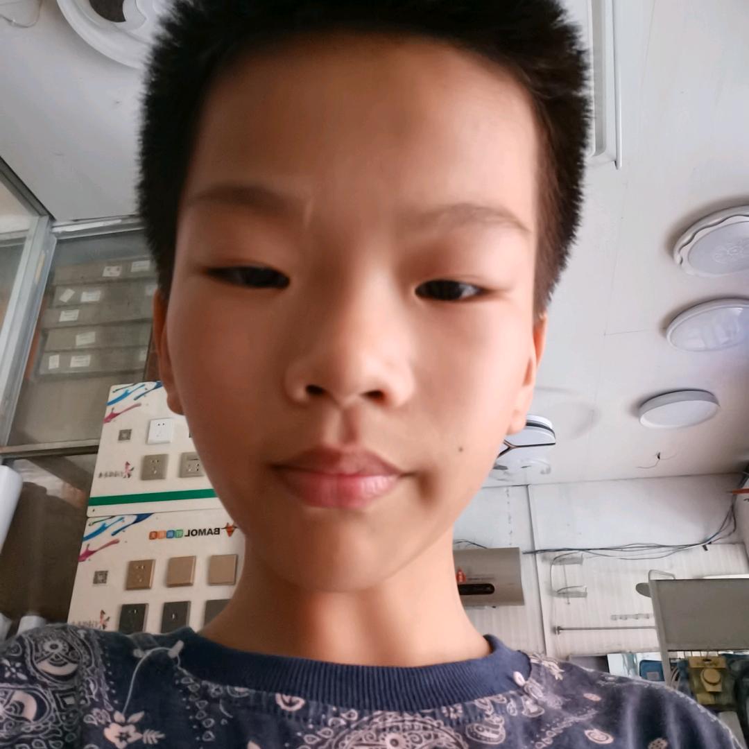 用户6805926988297五金店