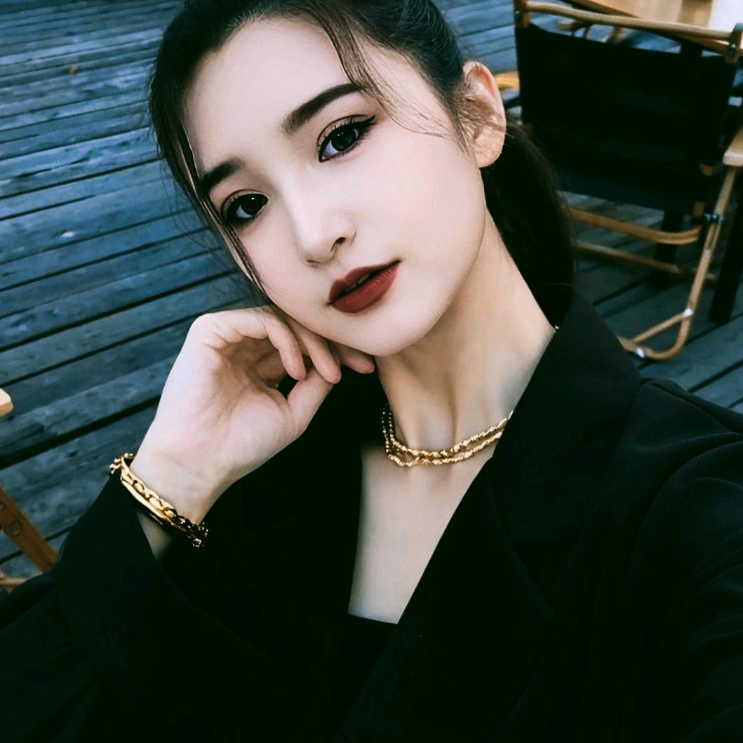 @ZiLaLa-~🐍🍃