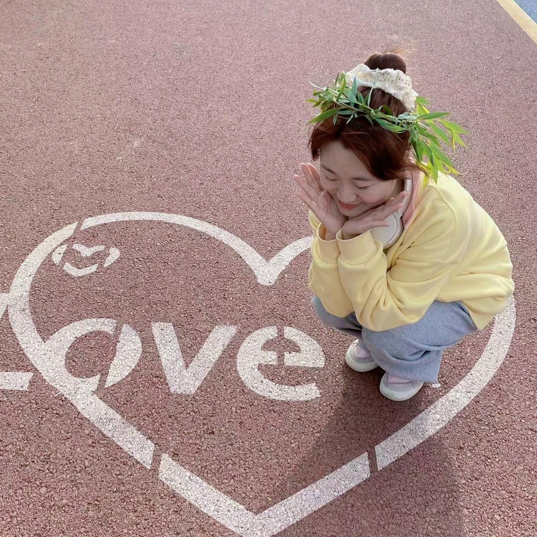 芦苇不太甜-