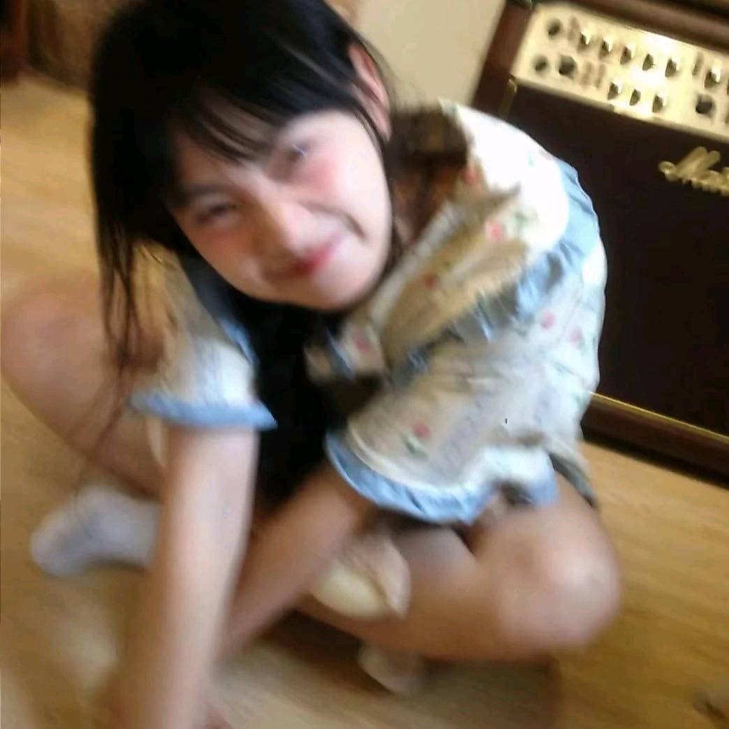 你脸红什么