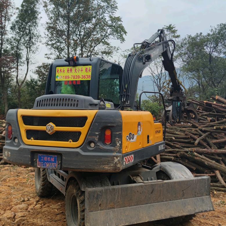 @小黄轮式抓木机(ㅎ.ㅎ)