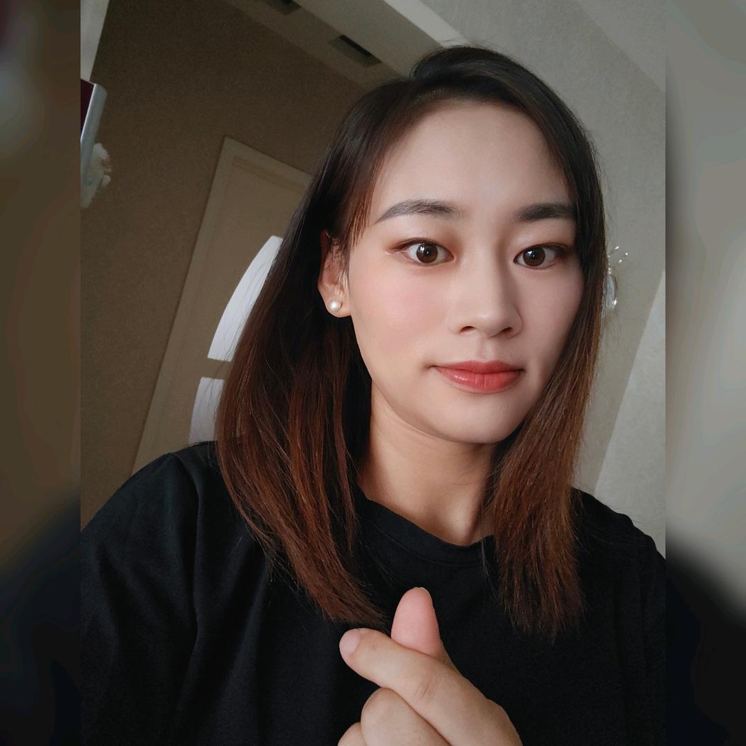 刘璐-优选门配、精雕定制