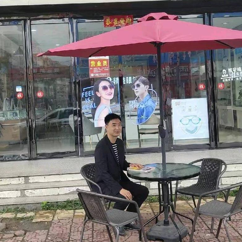 新乡县小冀精益眼镜店