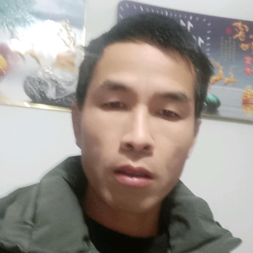 尹万强