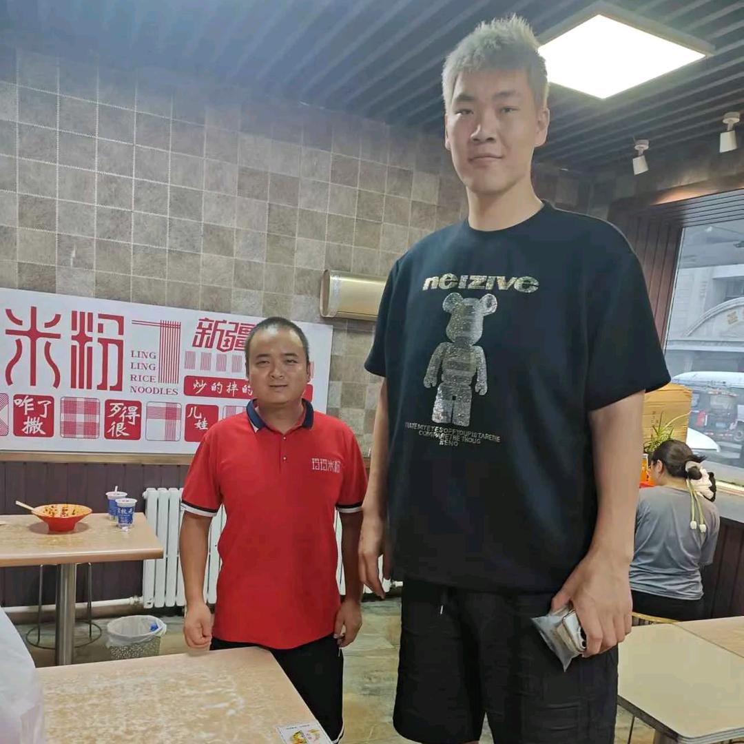 军哥哈哈